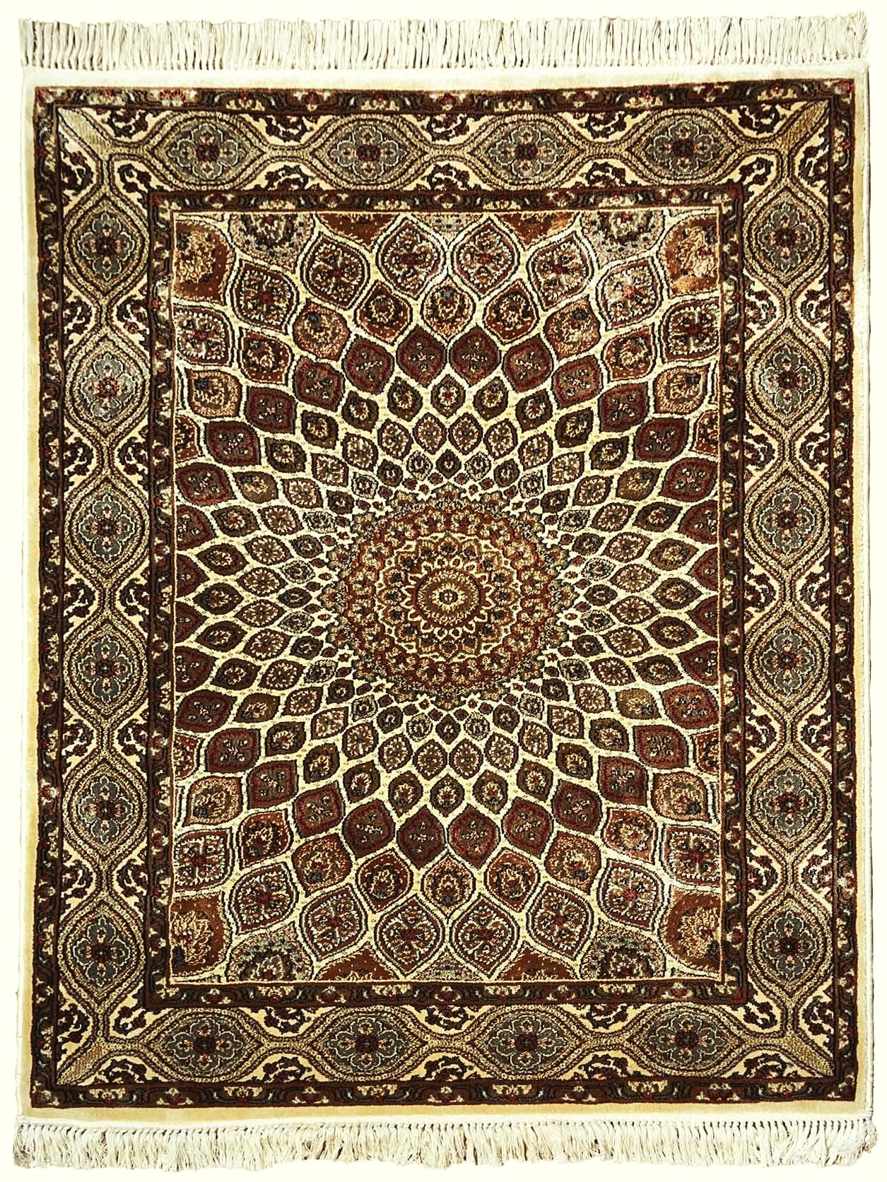 שטיח סילקי קאשן 610 בז'