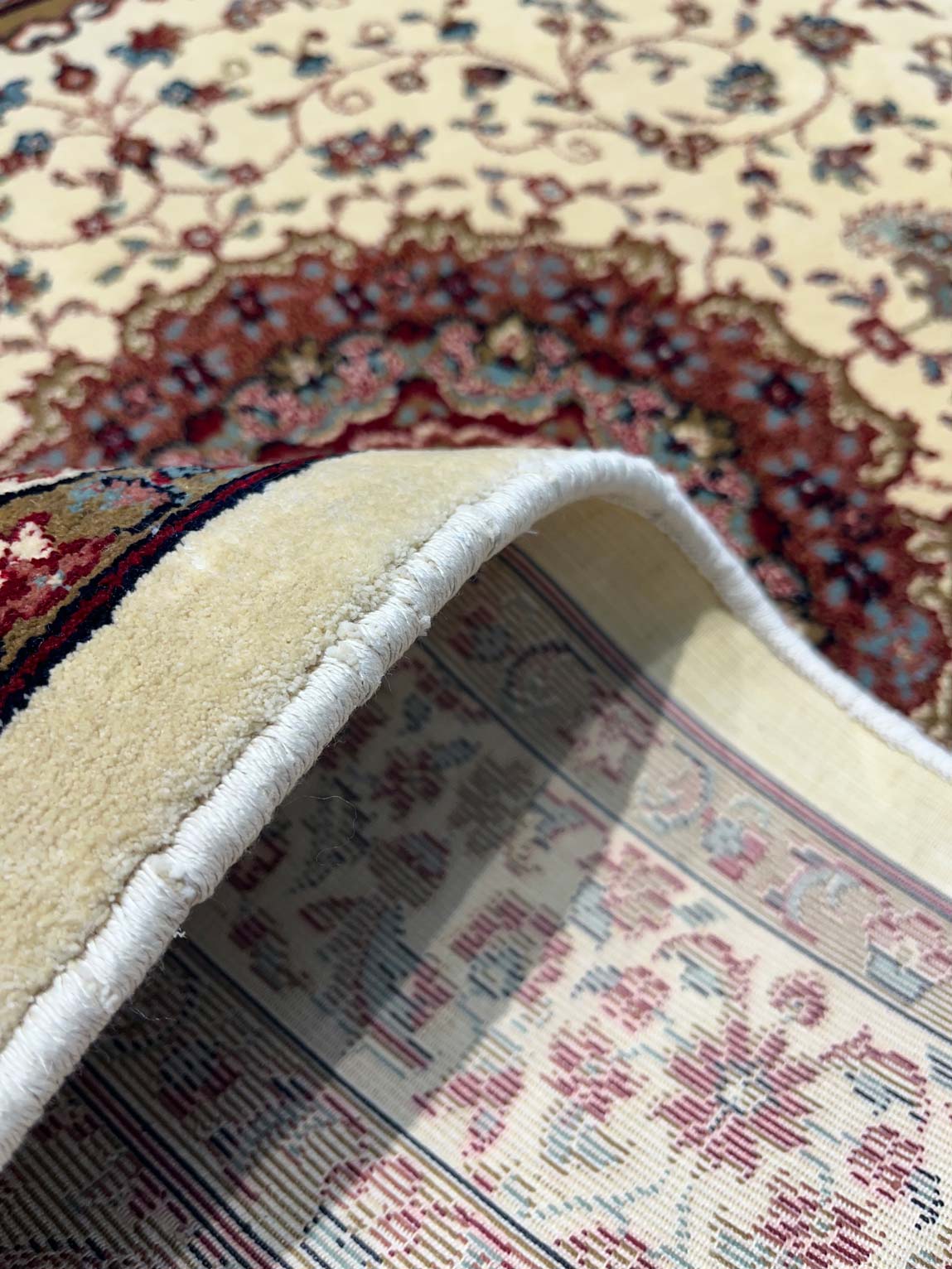 שטיח סילקי קאשן 613 בז'