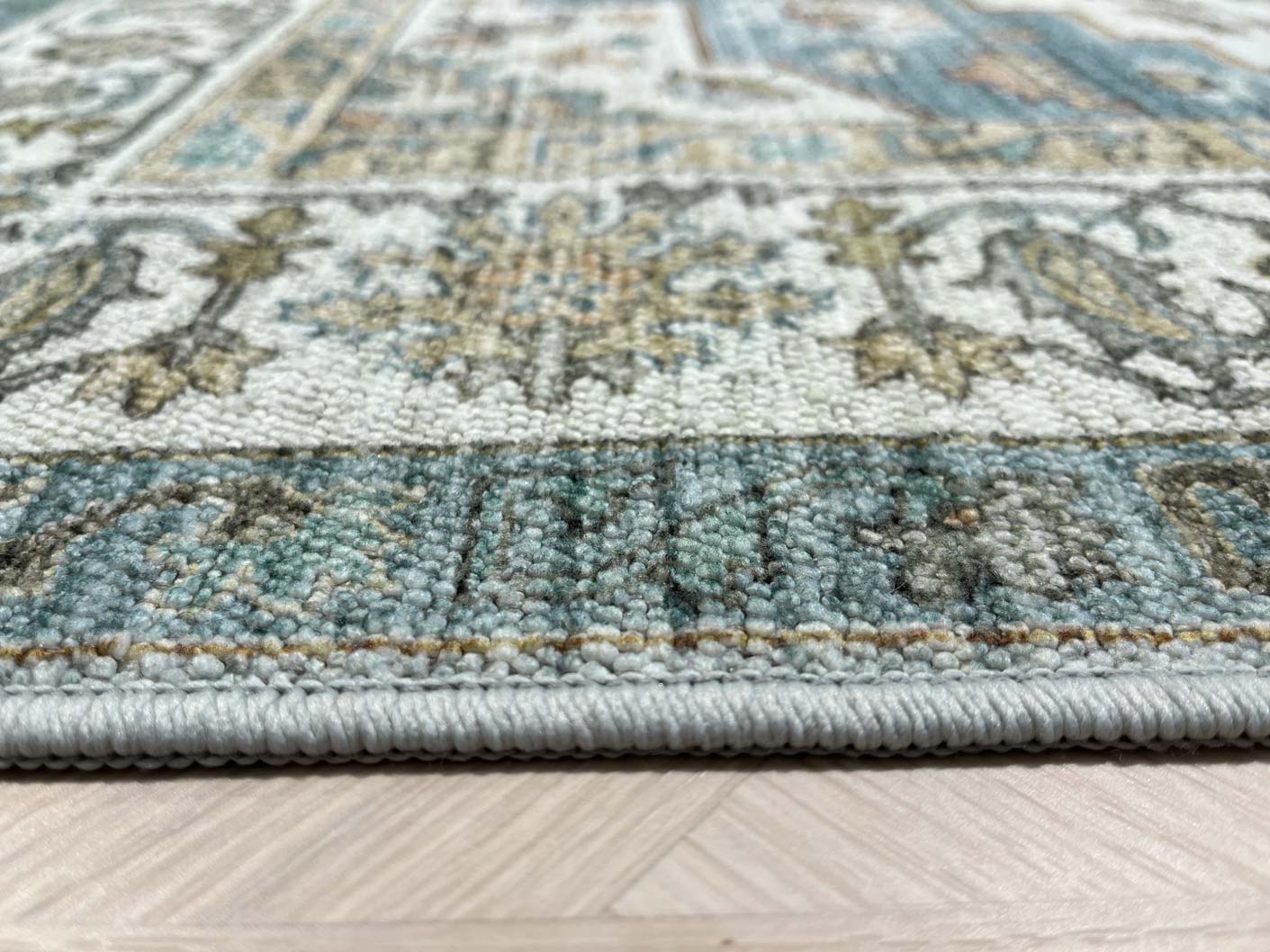 שטיח וינטג' ויולה 703 צבעוני | VIOLA