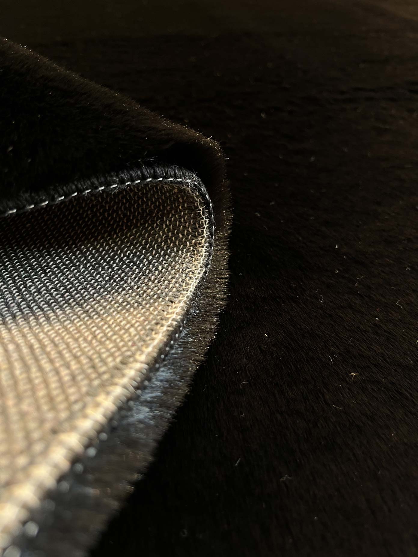 Anise 756 black carpet | ANISE