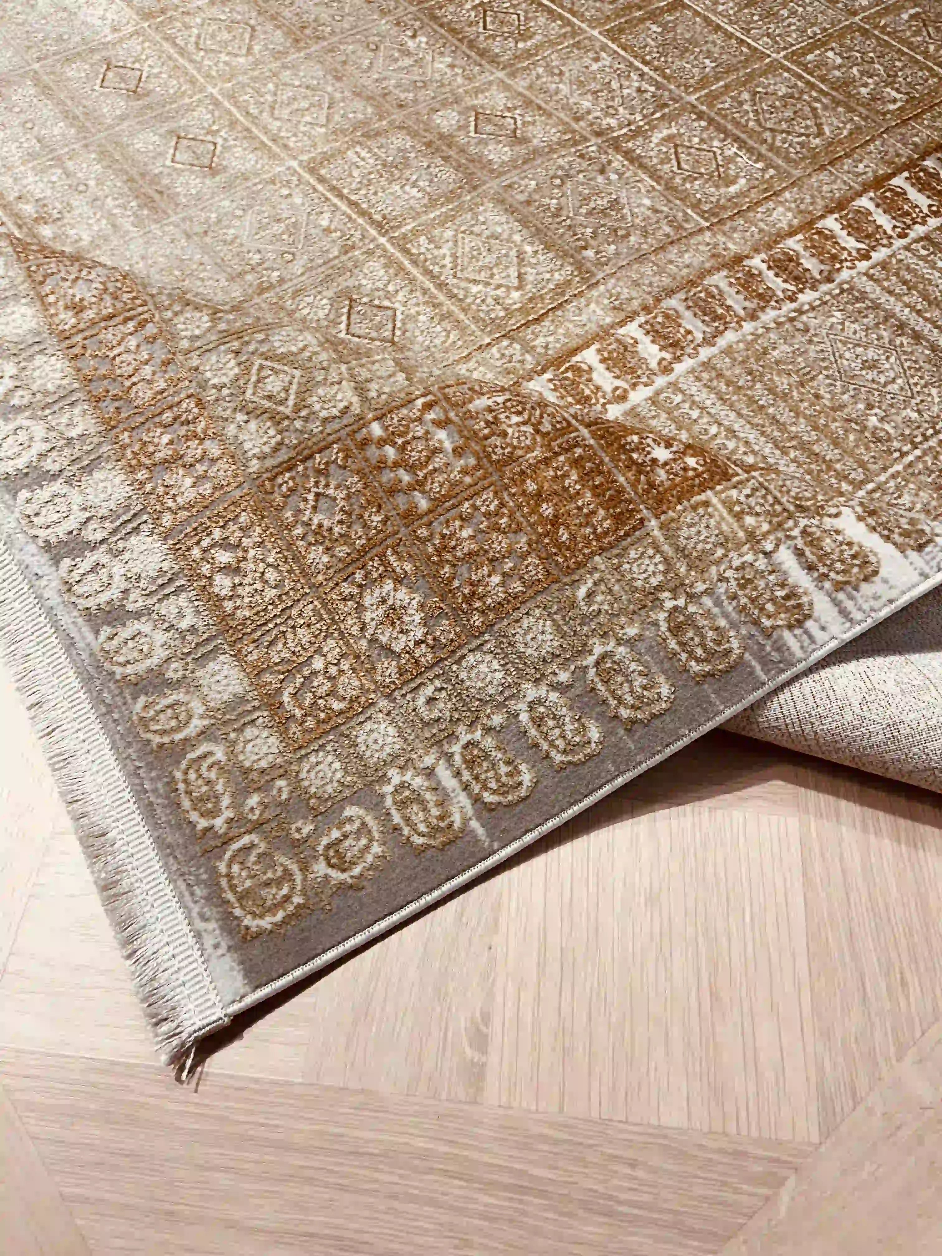 Boutique Rug 416 Orange/Beige | BOUTIQUE