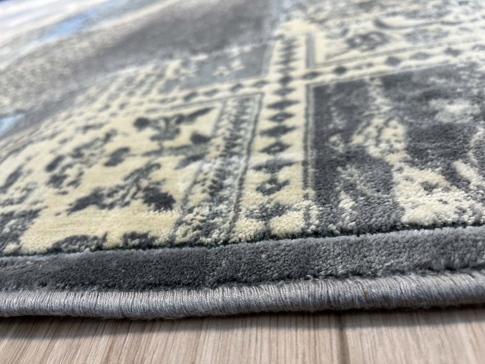 שטיח וינטג' סקיי 444 אפור/תכלת | SKY