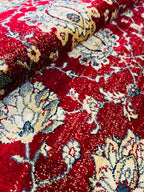 Classic Oval Carpet Red 604