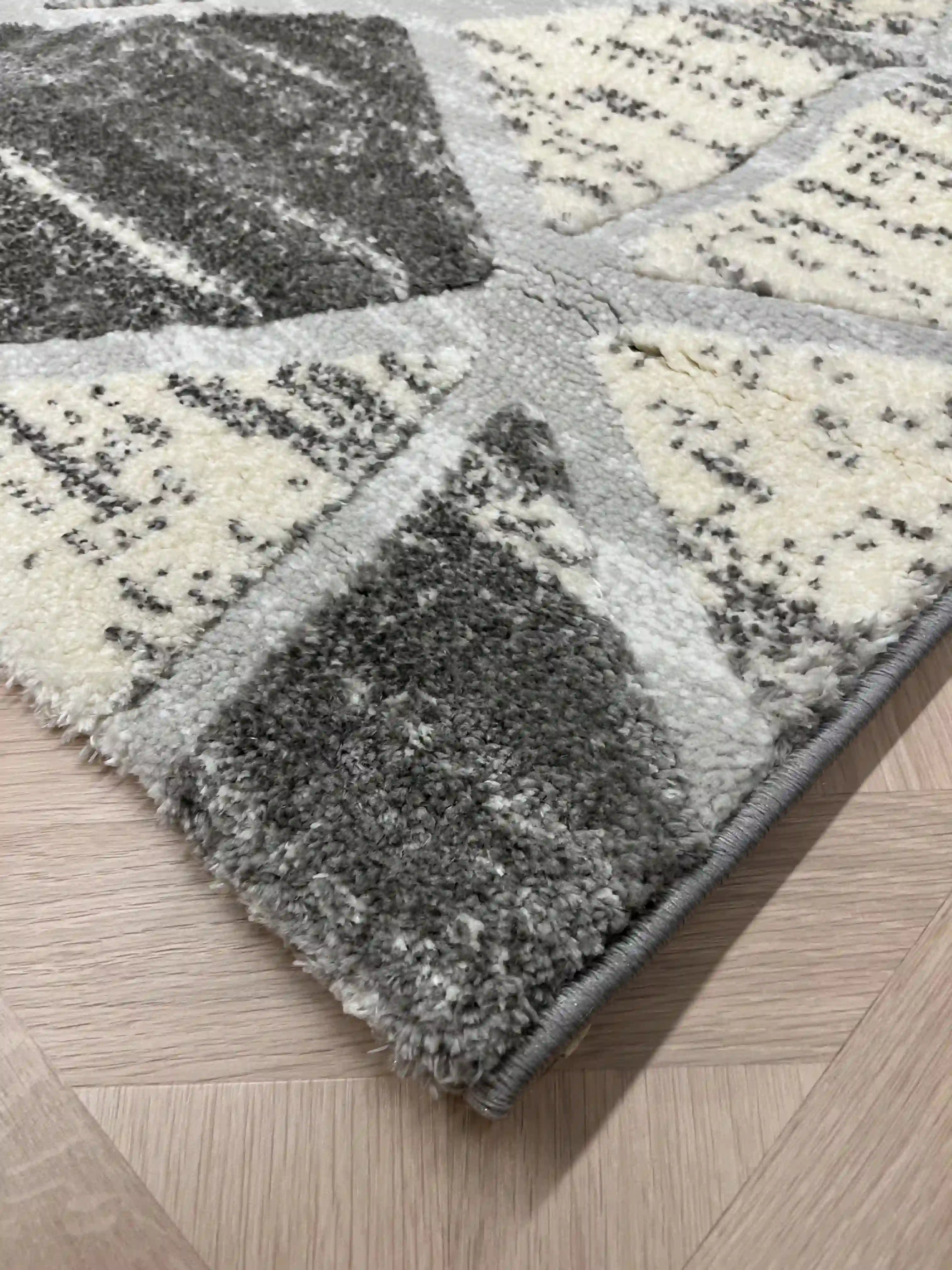 Nordic carpet Serena 317 03 gray | SERENA