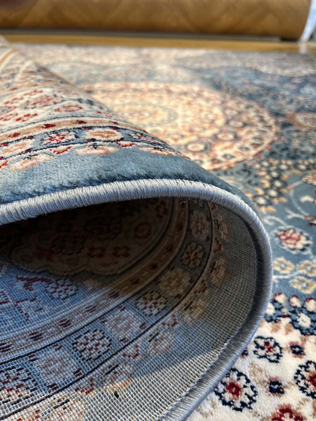 שטיח פלורה תכלת ראנר 621 | FLORA