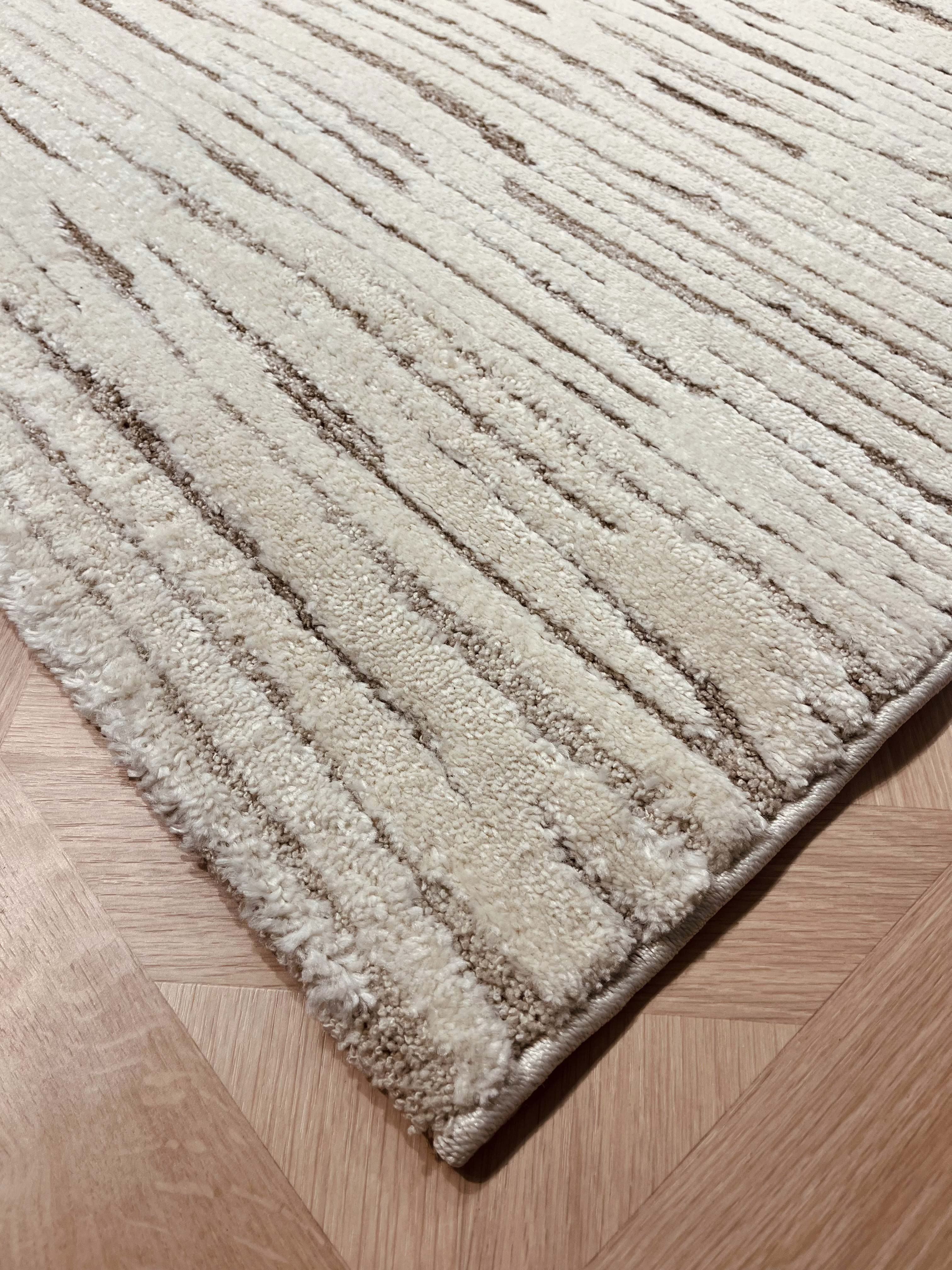 Loren Carpet 28 Cream/Brown | LOREN