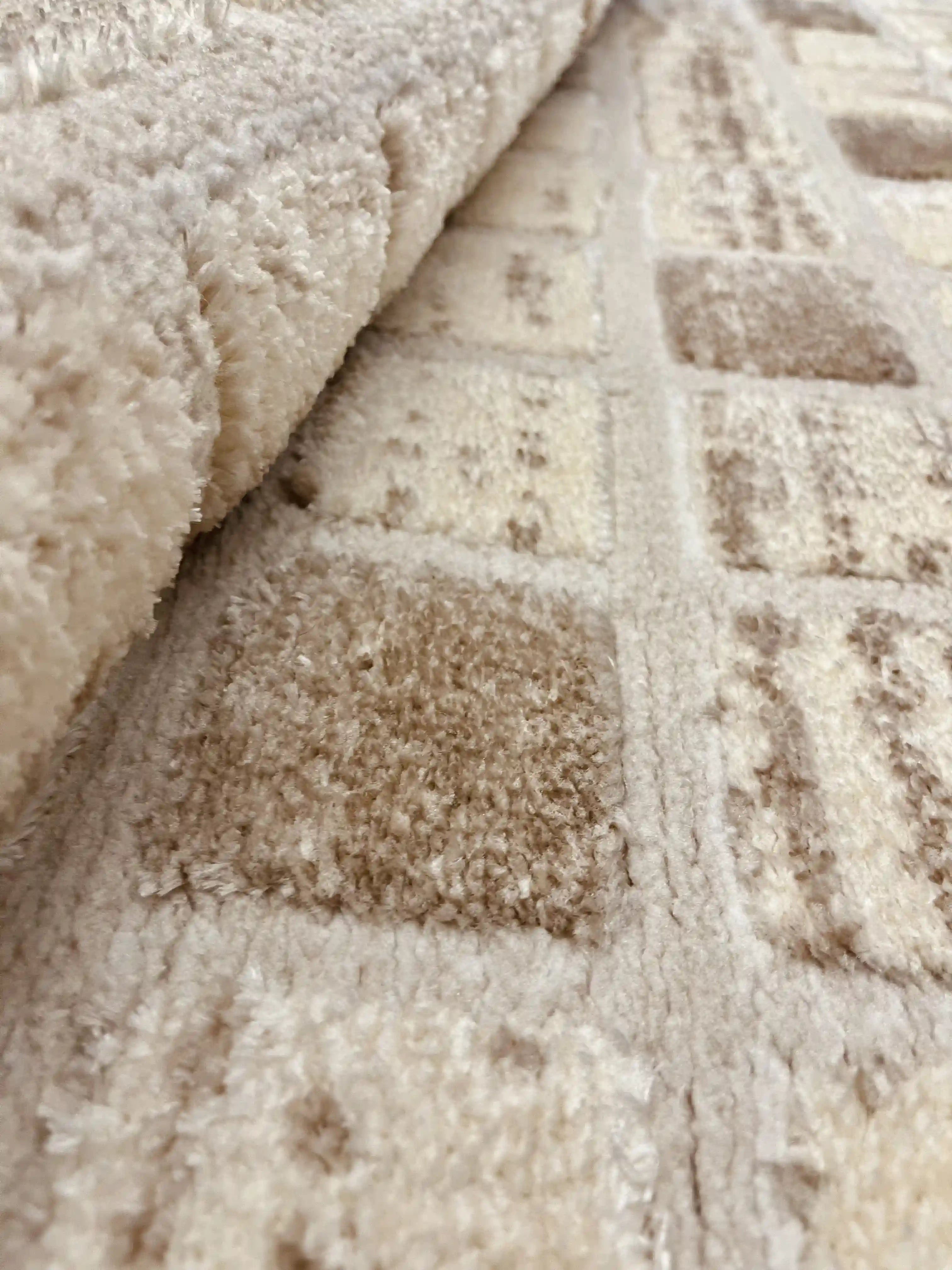 Nordic carpet Serena 317 02 beige | SERENA