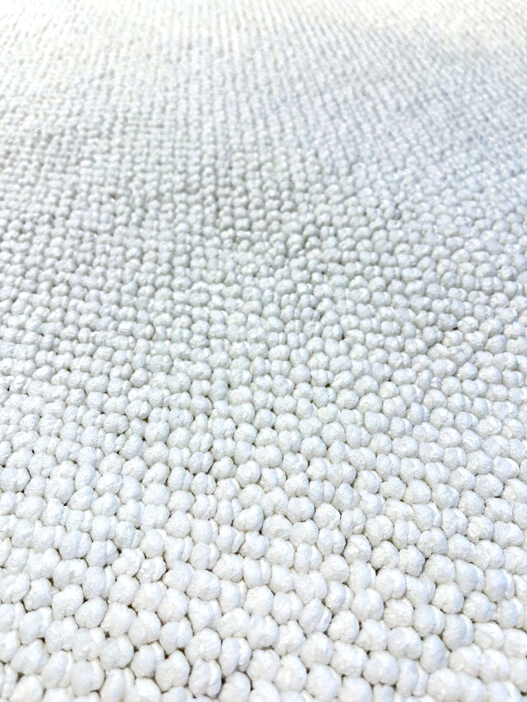 Looped carpet 289 white | CREATION