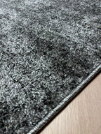 Basic Plain Carpet 456 01 Grey/Black | BASIC