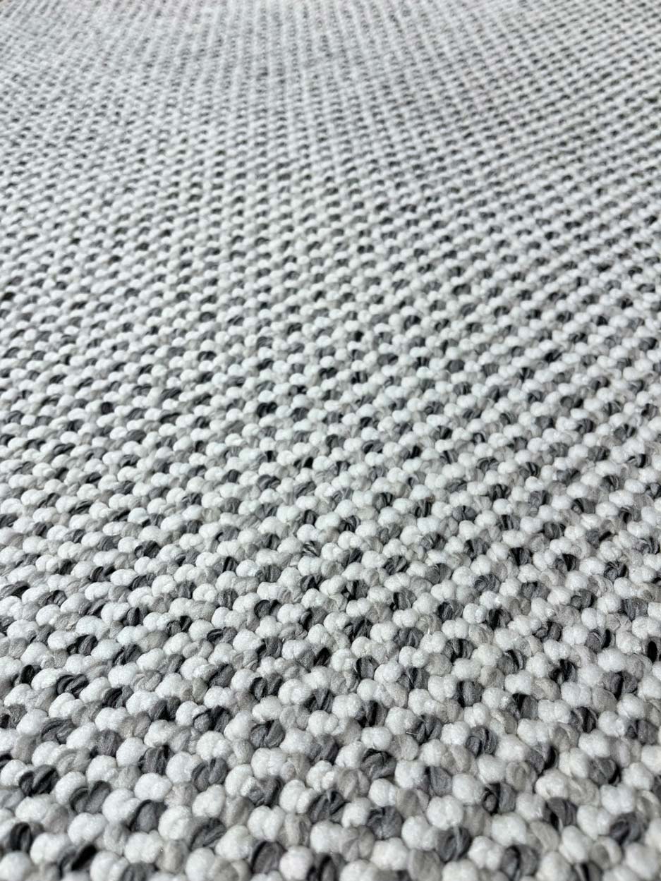 Natural loop pile rug 309 white/dark grey | CREATION