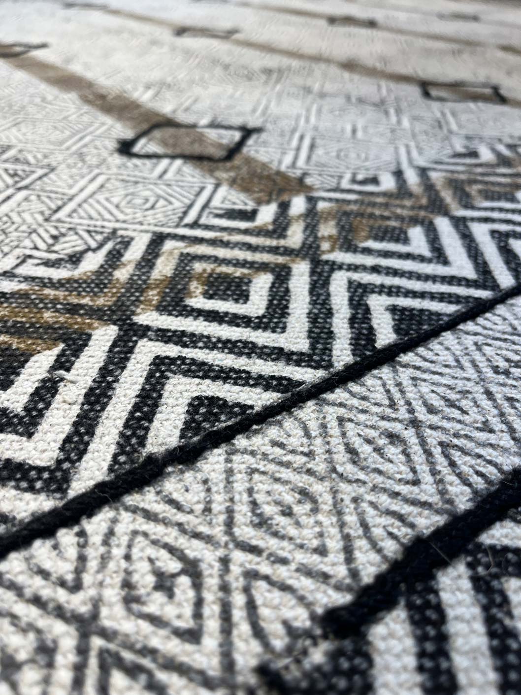 Kilim carpet 807 KILIM