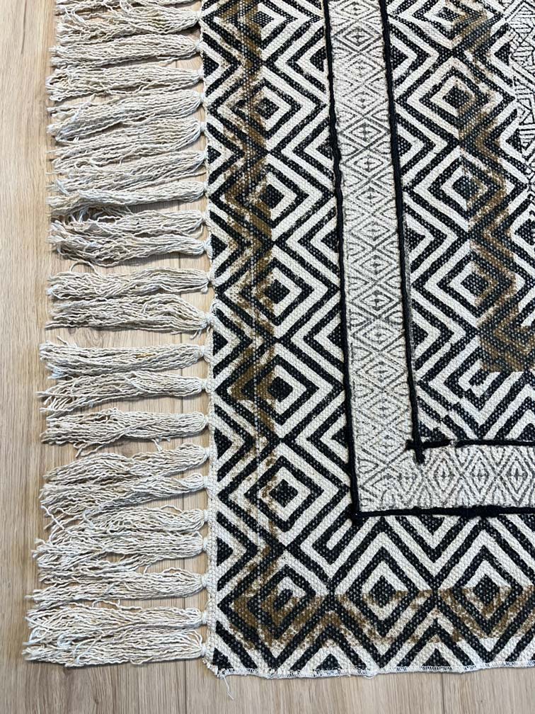 Kilim carpet 807 KILIM