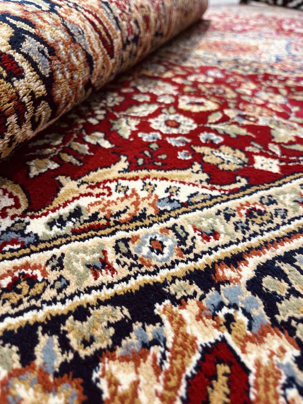 Rona Medallion Red Carpet 600 | RONA