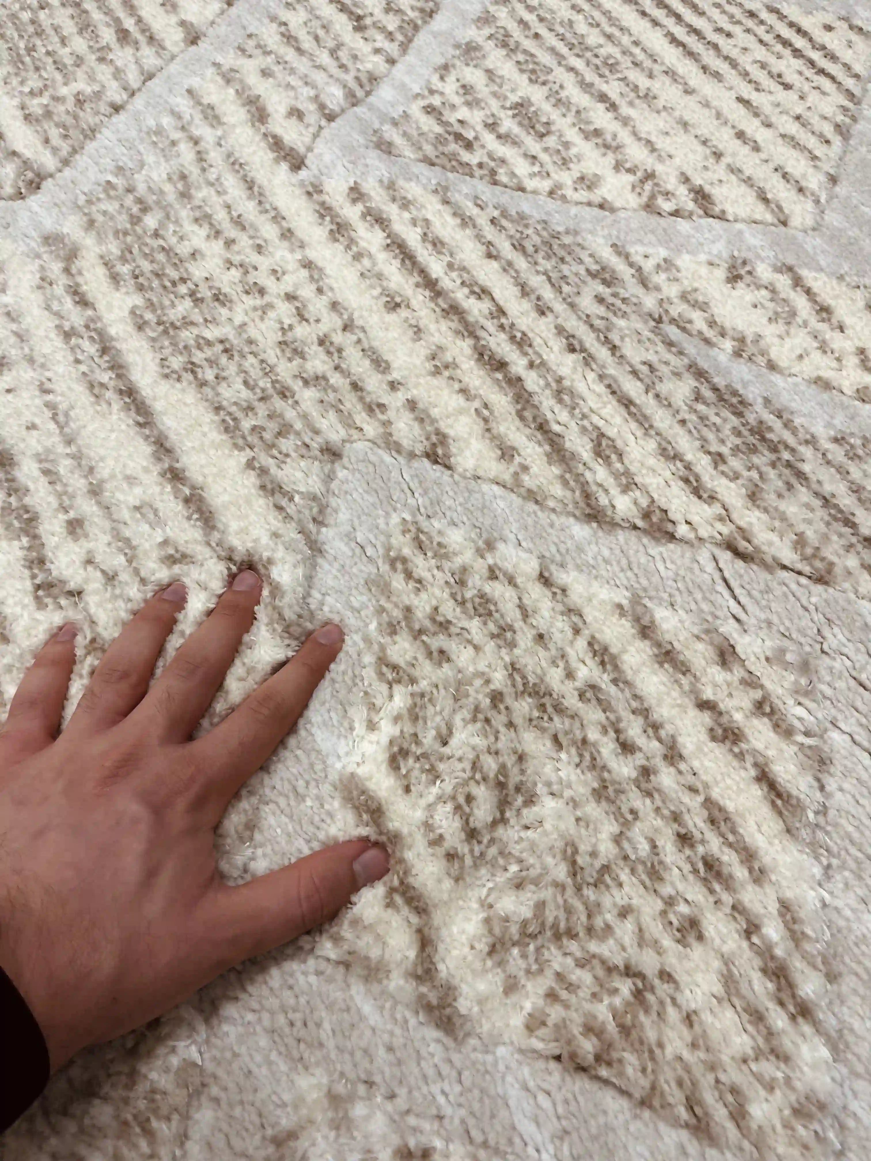 Nordic carpet Serena 317 01 beige | SERENA