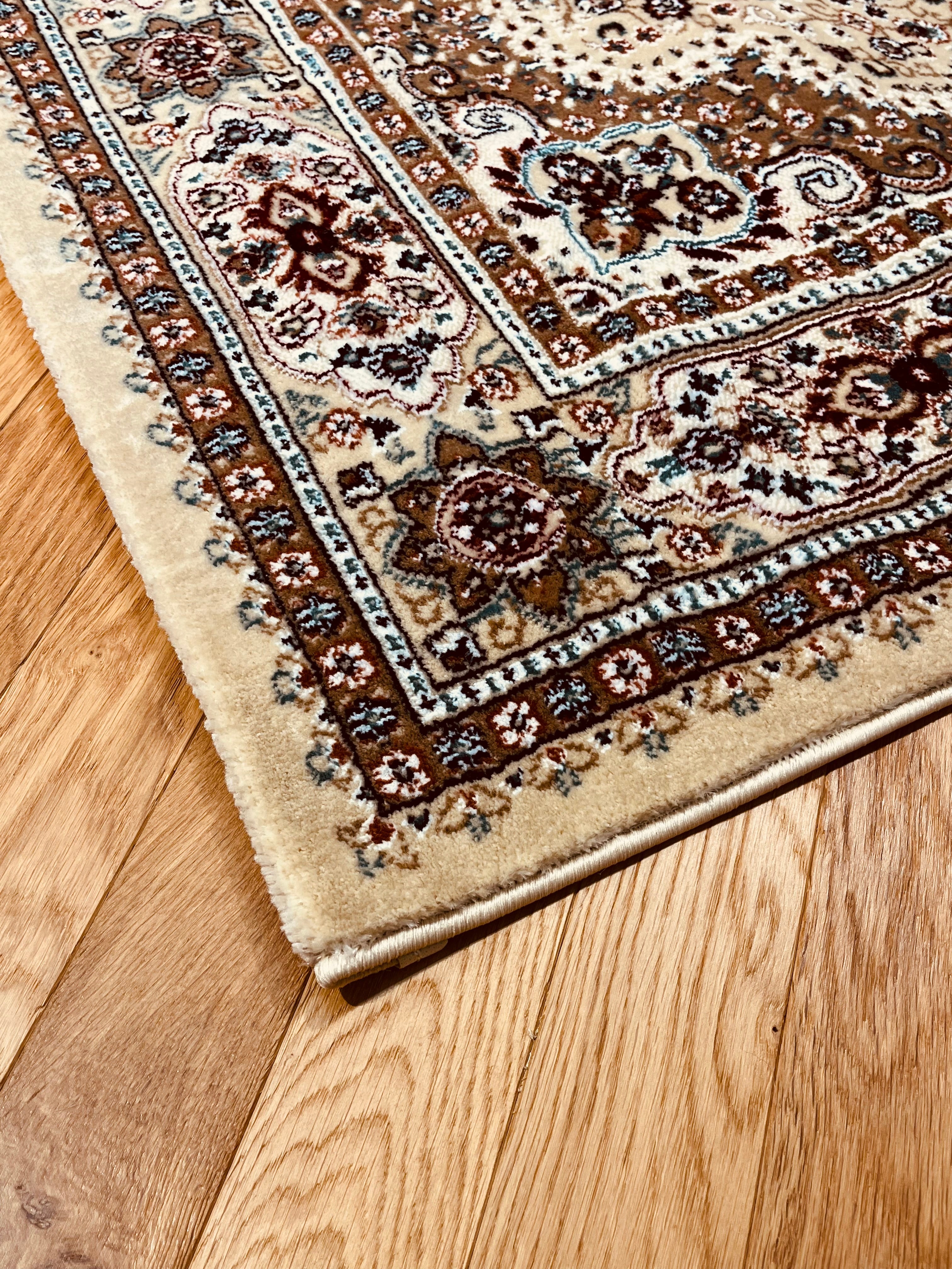 שטיח פלורה 559 בז' | FLORA