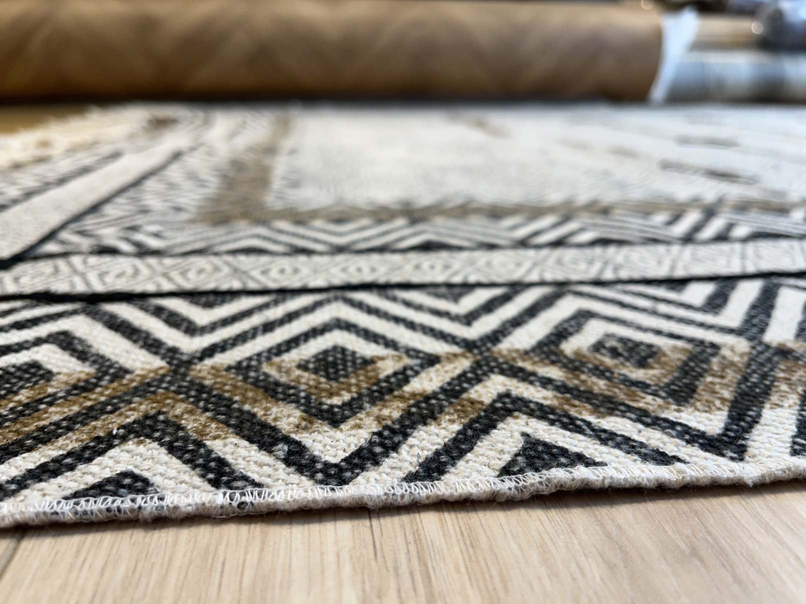 Kilim carpet 807 KILIM