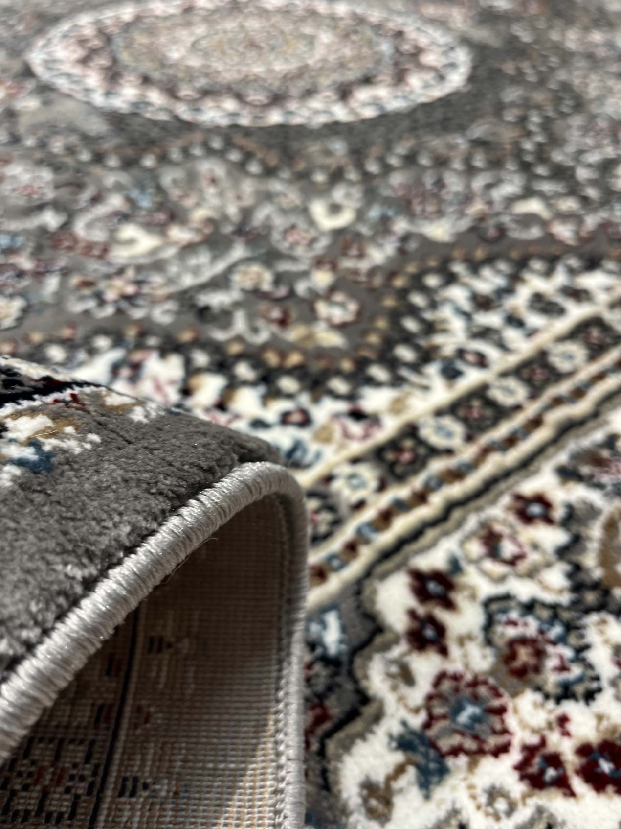 שטיח פלורה ראנר 560 אפור | FLORA