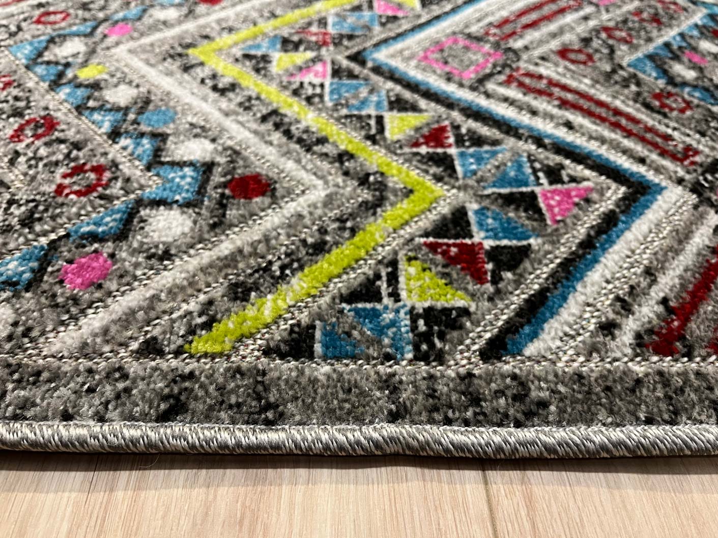 שטיח מונגולי צבעוני 16