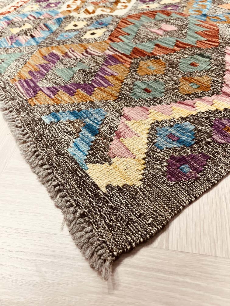 שטיח קילים 669 צבעוני 270*178 | KILIM
