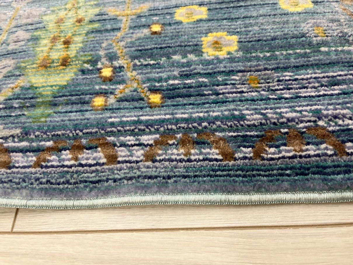 Four Seasons Blue Carpet 428