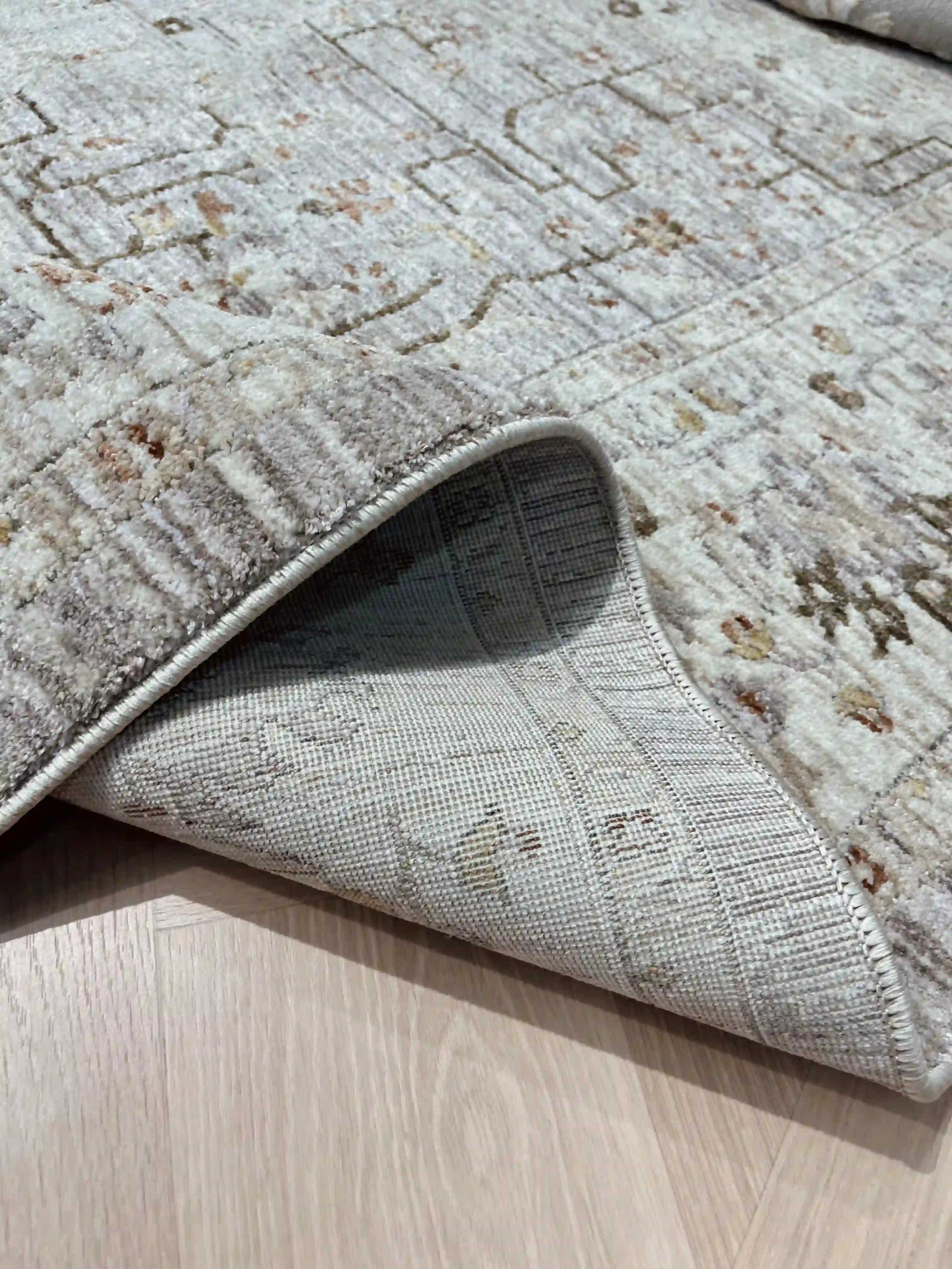 Vintage Alfonso Rug 407 01 Colorful ALFENSO