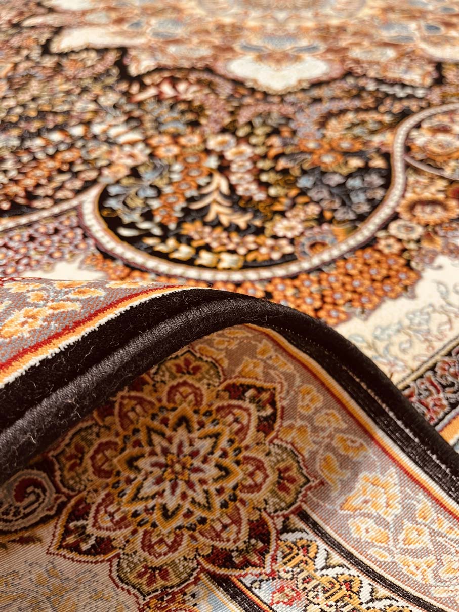 Tehran Carpet 634 Beige/Black | TEHRAN