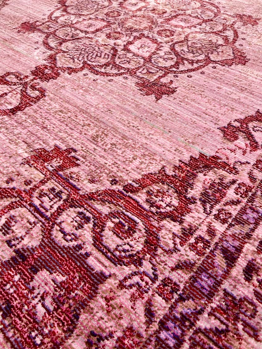 Four Seasons Rug Medallion Red/Pink 427