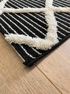 שטיח ורונה שחור/לבן 267