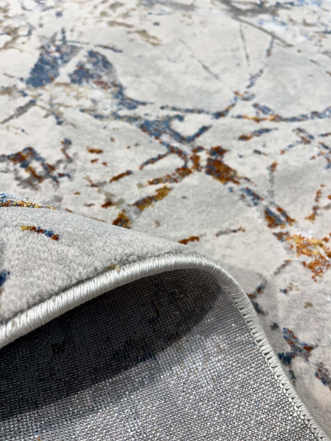 Infinity Carpet 148 INFINITY