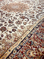 שטיח סילקי קאשן 617 בז' אדום