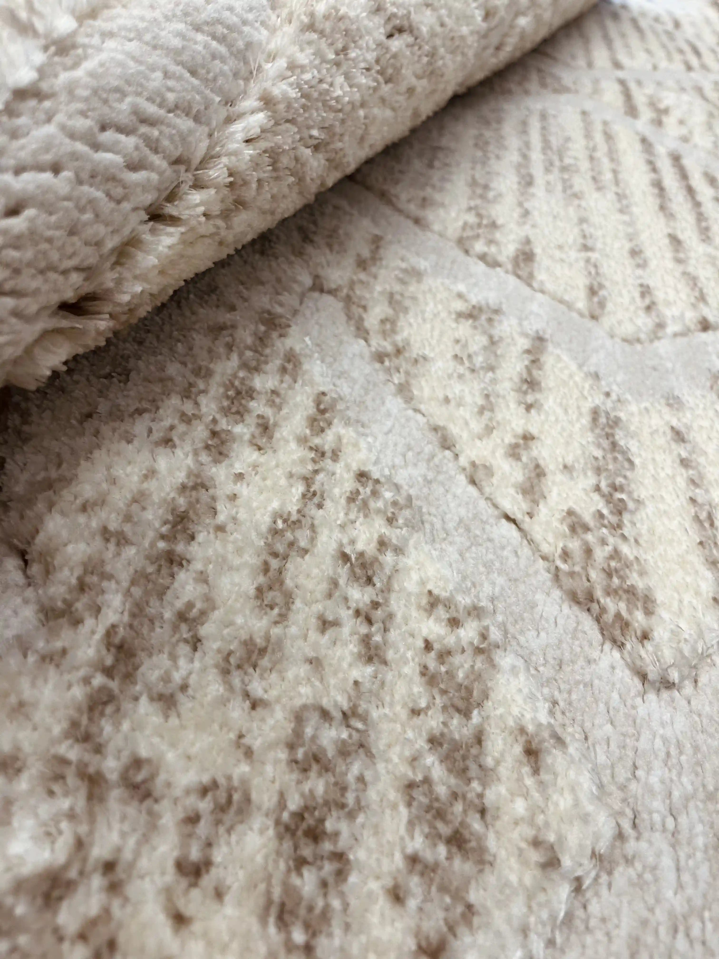 Nordic carpet Serena 317 01 beige | SERENA