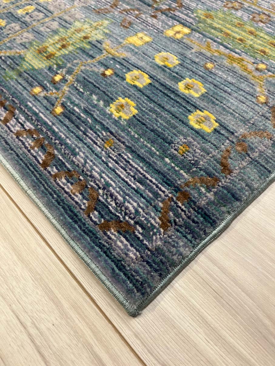 Four Seasons Blue Carpet 428