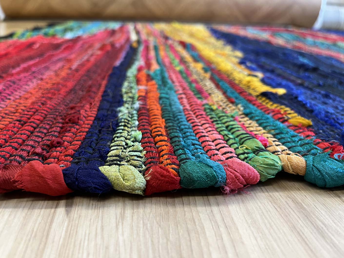 שטיח מומבאי צבעוני 803 MUMBAI