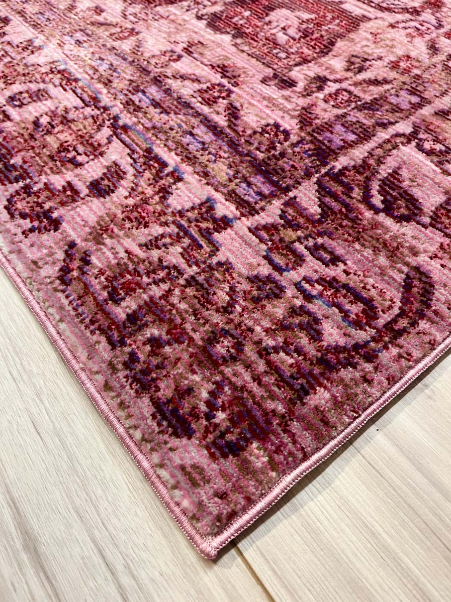 Four Seasons Rug Medallion Red/Pink 427