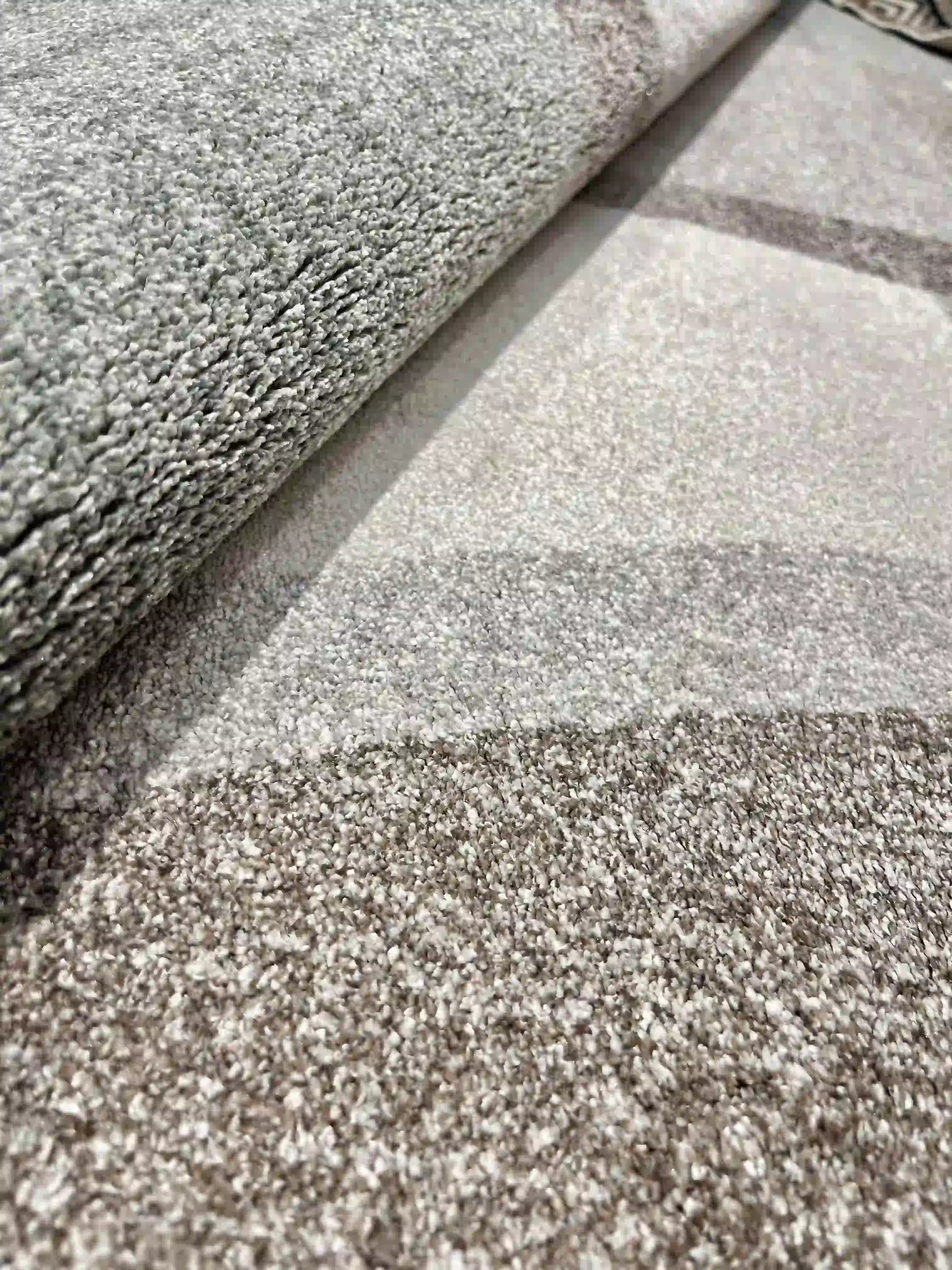 FREYA Carpet 337 01 Cream/Grey/Olive | FREYA