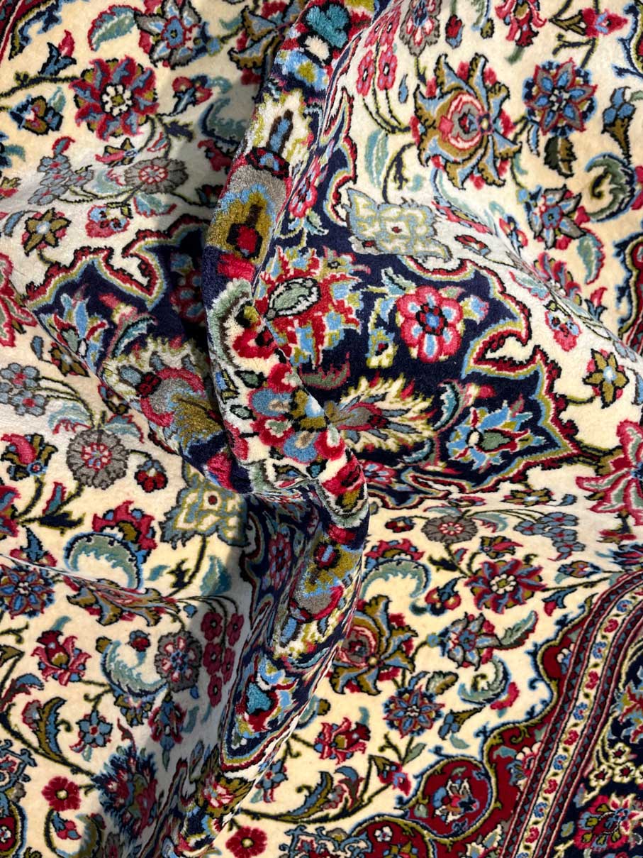 שטיח קום פרסי 932 אדום 206*142 | QUM