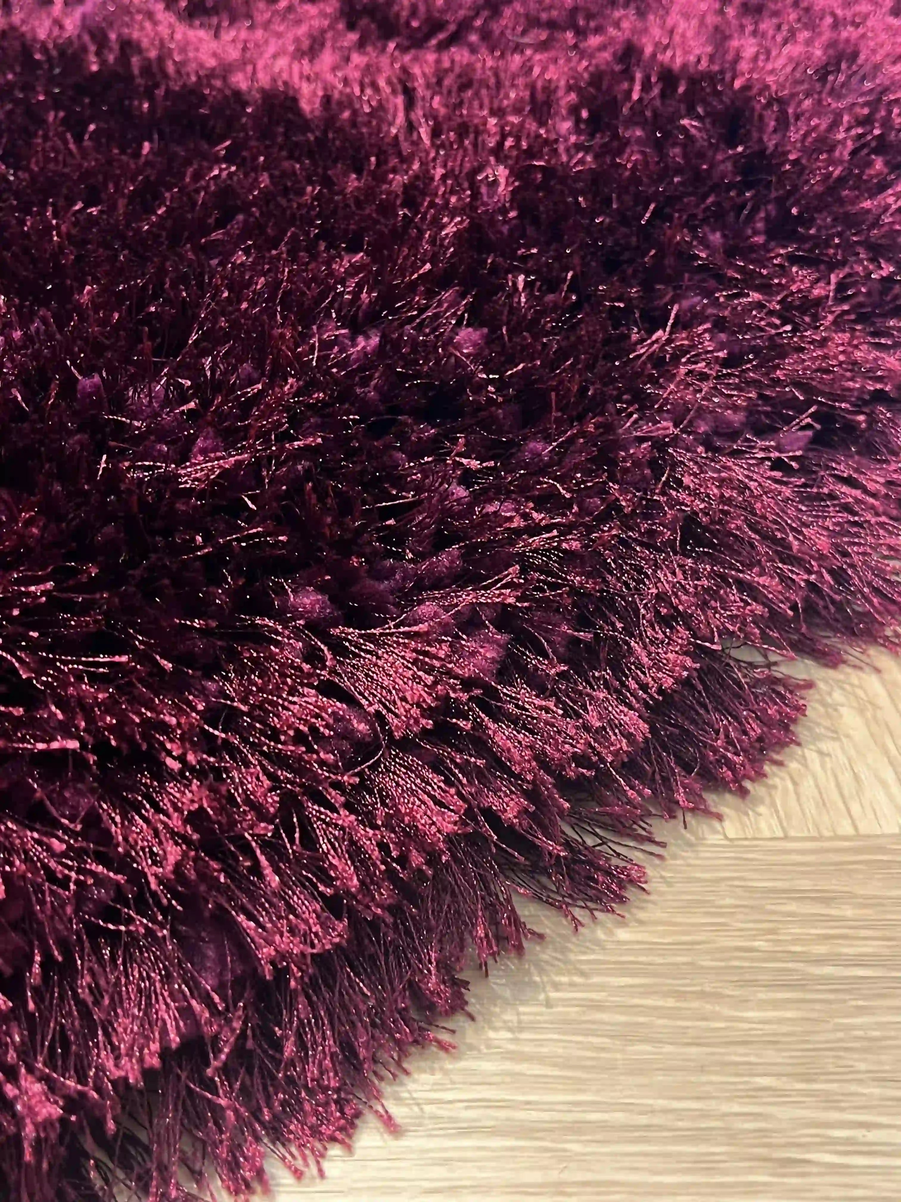 Purple shaggy carpet 750 SHAGGY