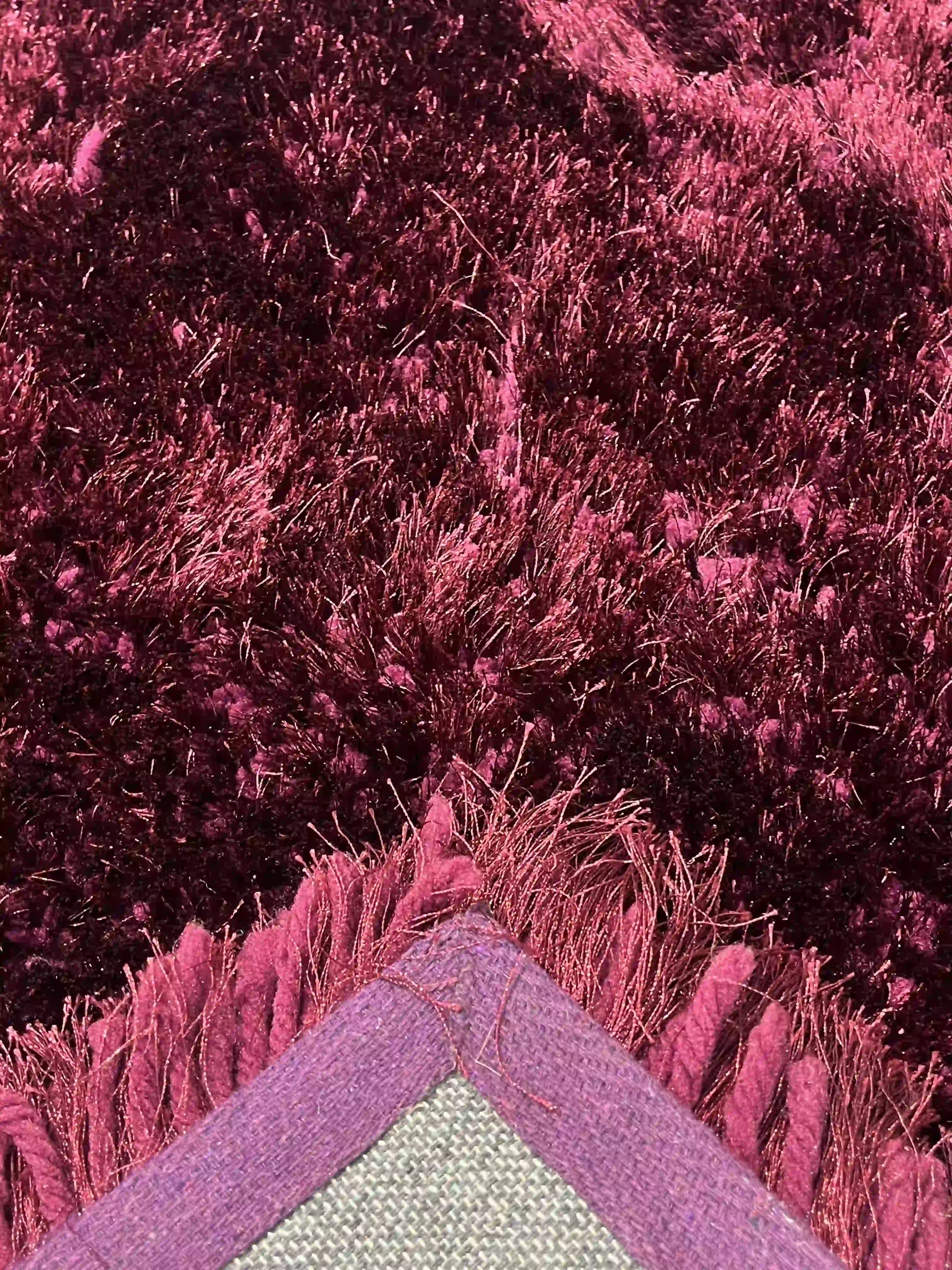 Purple shaggy carpet 750 SHAGGY