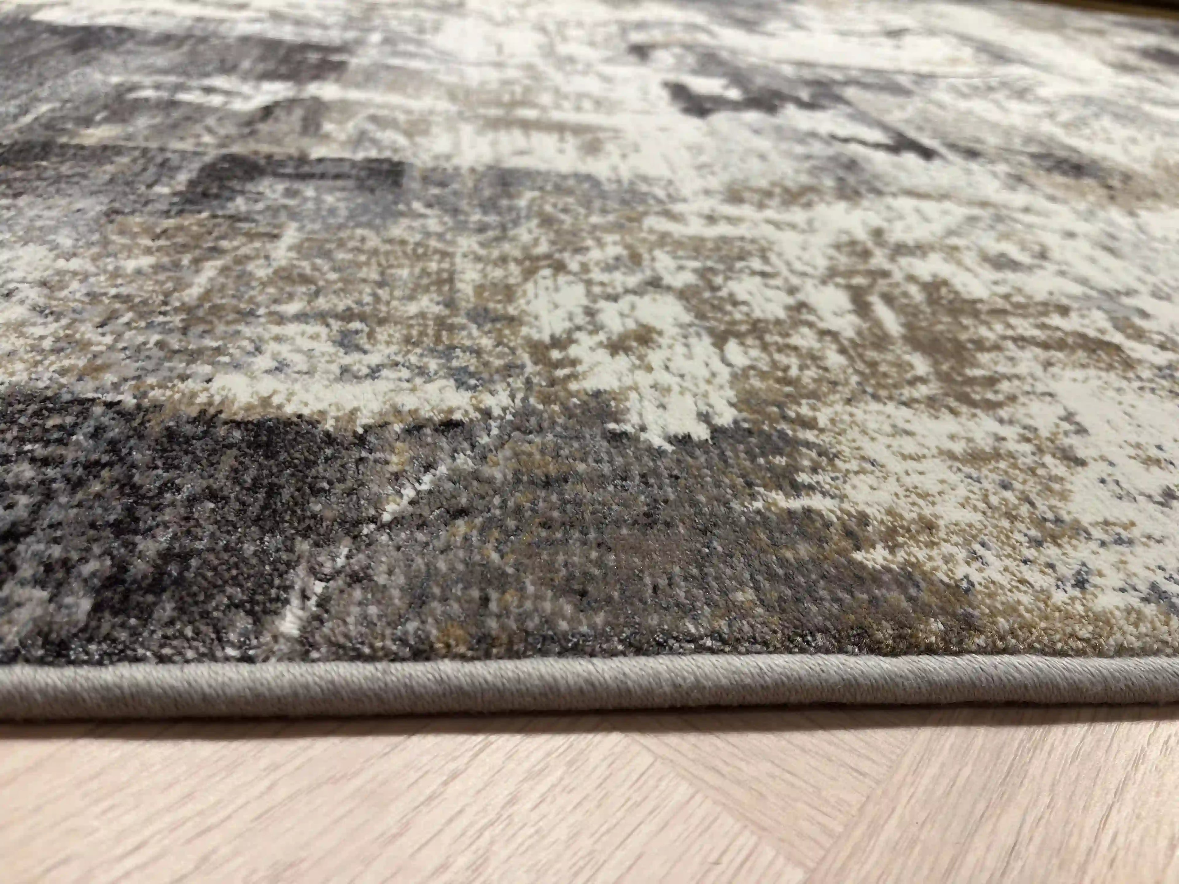 Brussels carpet beige/black 857 | BRUSSEL