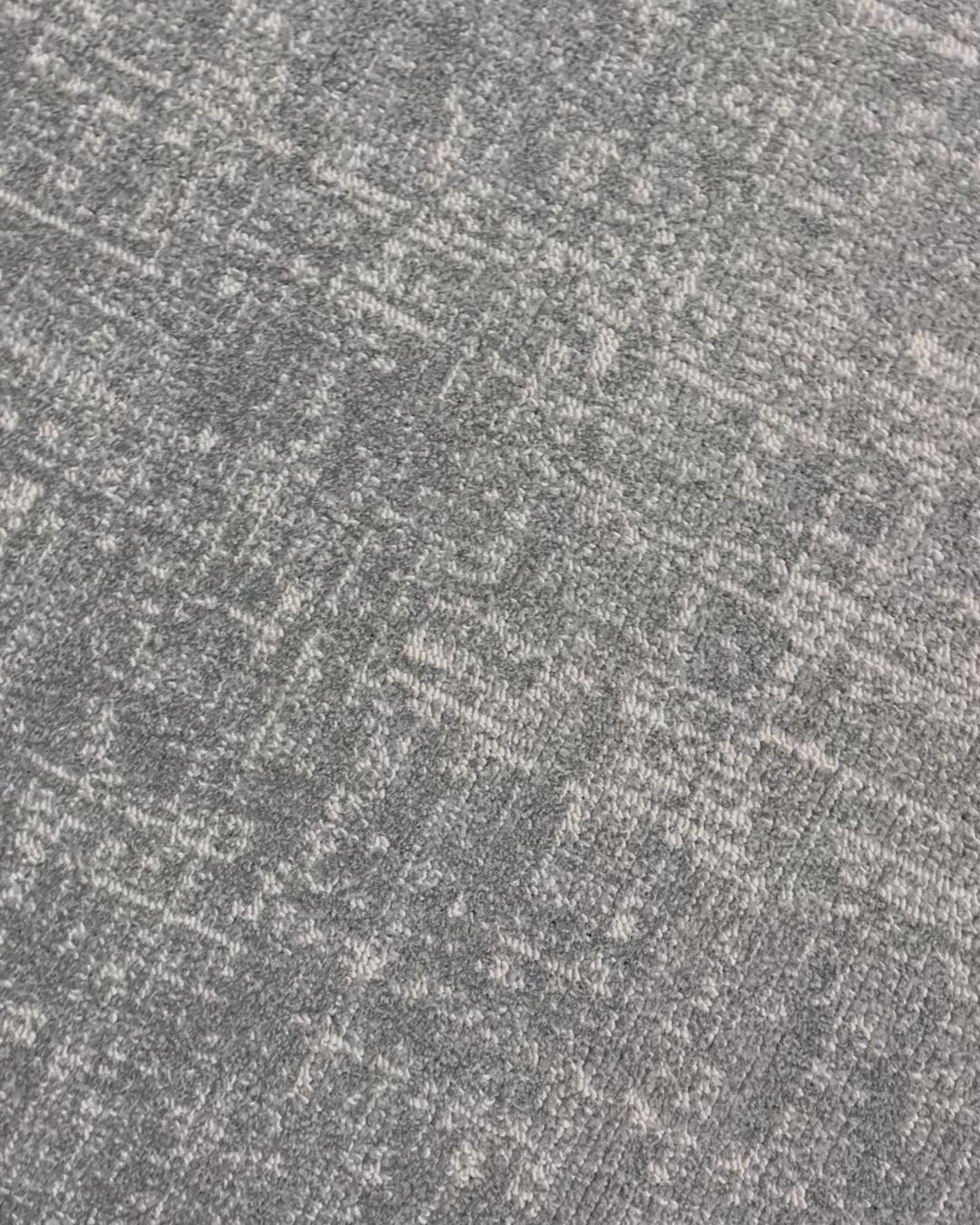 שטיח פררה מונקו חלק 264 02 אפור כהה | FERRERA MONACO